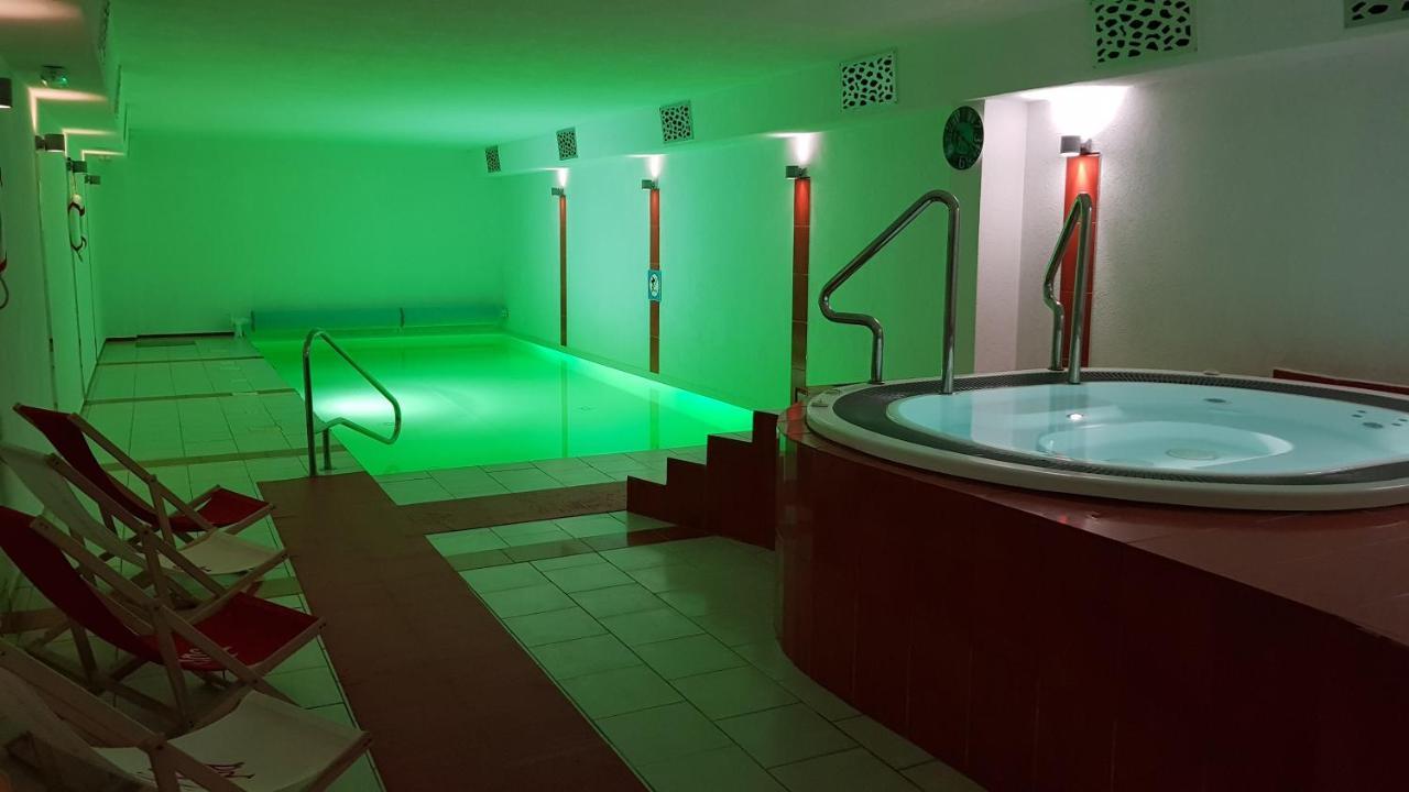 Akwamaryn Spa Niechorze Hotel Екстериор снимка